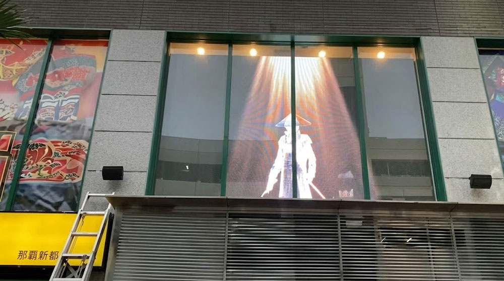 沖縄那覇「ピータイムおもろ」様|屋外LEDビジョン施工実績